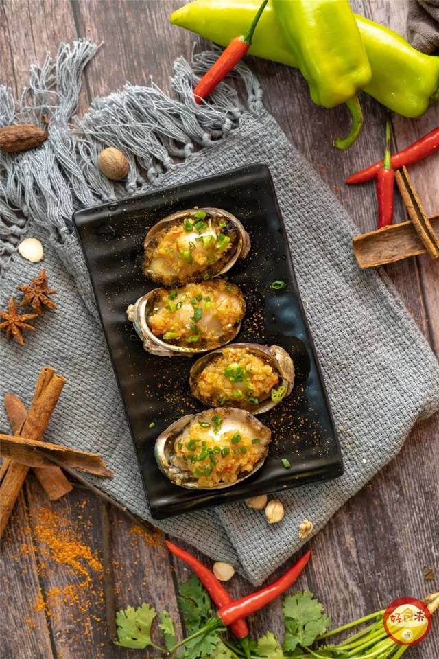 红烧肉鹌鹑蛋的家常做法